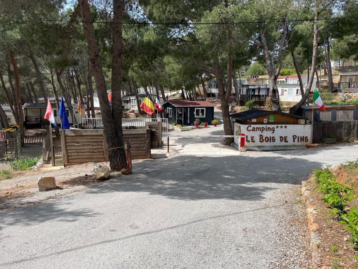 Camping Le Bois De Pins Salses-le-Chateau Ngoại thất bức ảnh