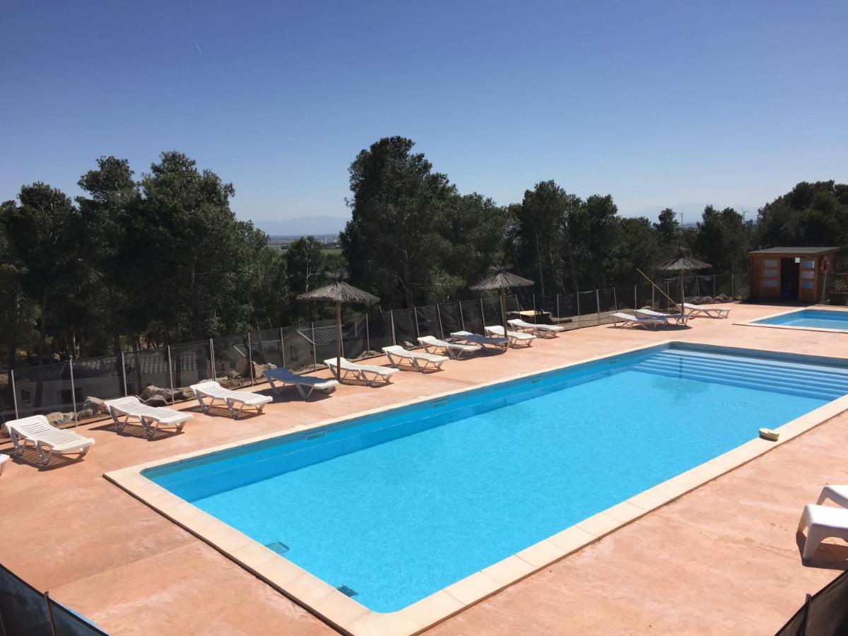Camping Le Bois De Pins Salses-le-Chateau Ngoại thất bức ảnh