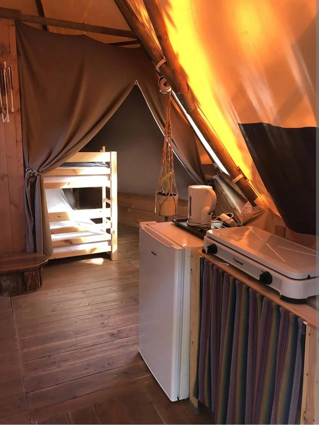 Camping Le Bois De Pins Salses-le-Chateau Ngoại thất bức ảnh
