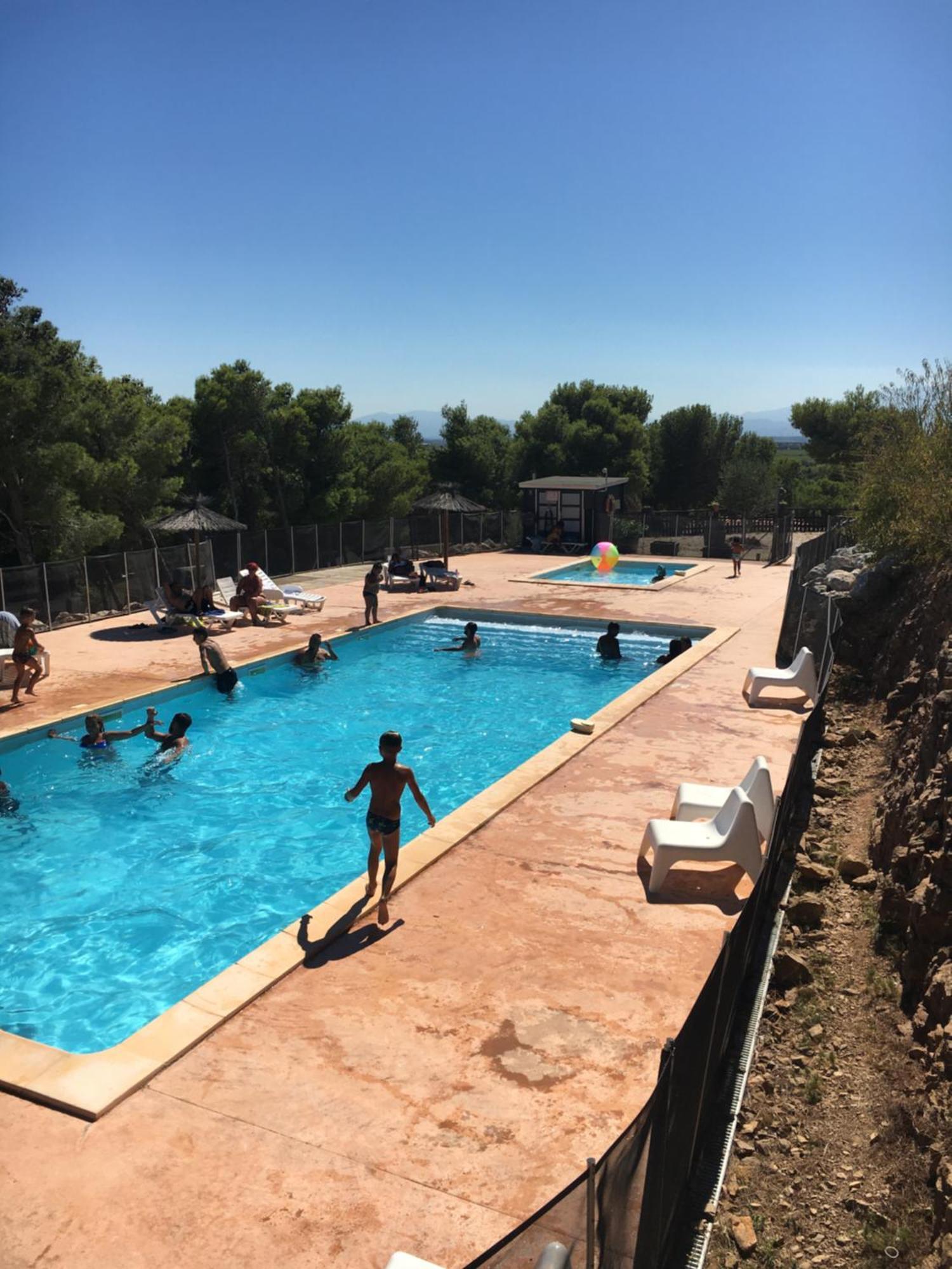 Camping Le Bois De Pins Salses-le-Chateau Ngoại thất bức ảnh
